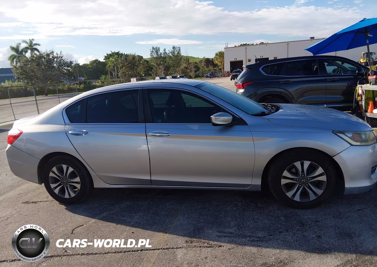 2014 Honda Accord Lx VIN:1HGCR2F33EA054234 - 13
