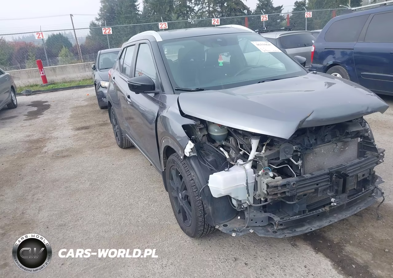 2020 Nissan Kicks Sr Xtronic Cvt