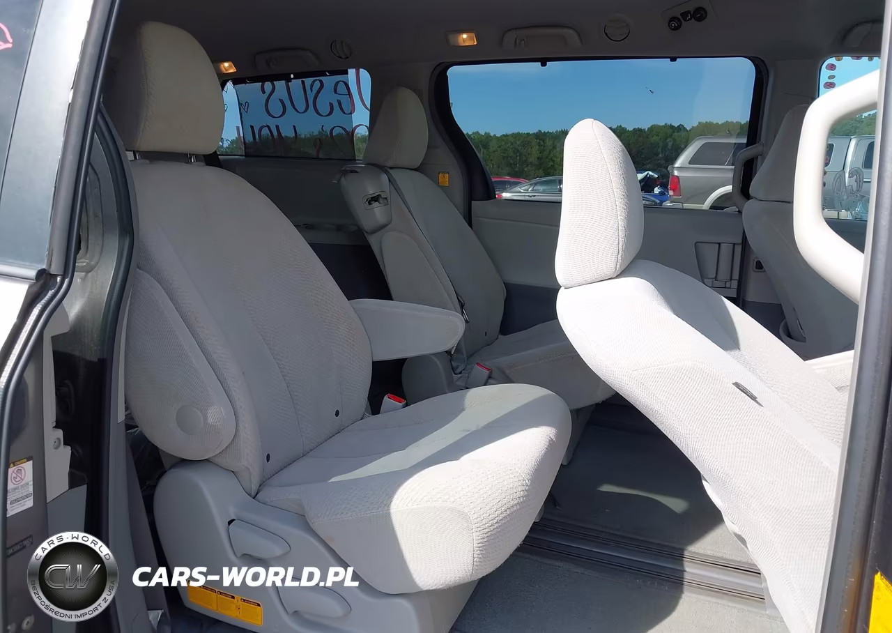 2012 Toyota Sienna Le V6 8 Passenger VIN:5TDKK3DC6CS186654 - 8