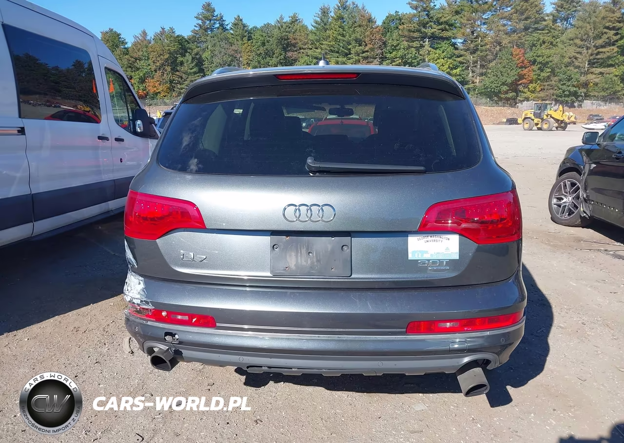 2015 Audi Q7 3.0T Premium VIN:WA1LGAFE0FD026384 - 16