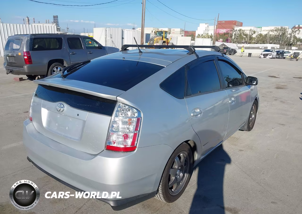 2007 Toyota Prius Touring VIN:JTDKB20U677665486 - 4