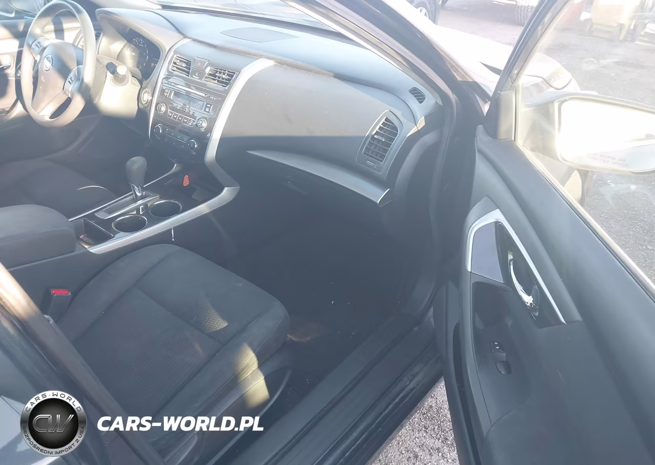 2014 Nissan Altima 2.5 S VIN:1N4AL3AP2EC113436 - 5