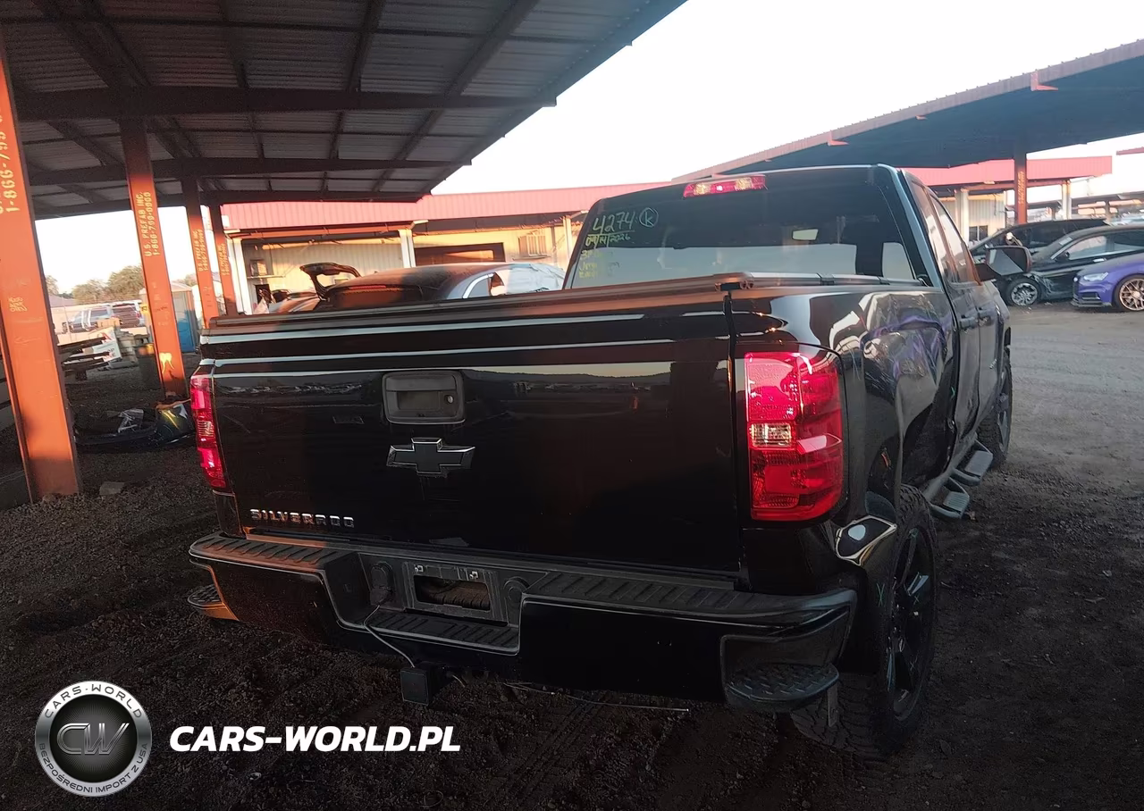 2018 Chevrolet Silverado 1500 Wt VIN:1GCRCNEHXJZ368628 - 4
