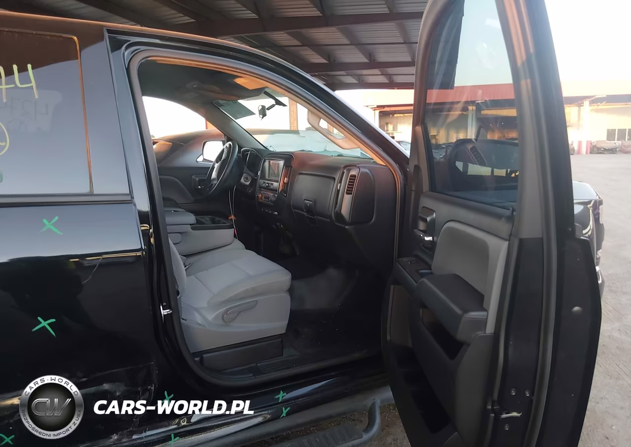 2018 Chevrolet Silverado 1500 Wt VIN:1GCRCNEHXJZ368628 - 5