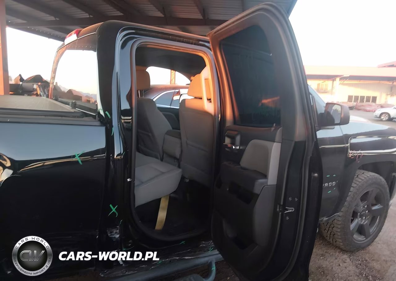 2018 Chevrolet Silverado 1500 Wt VIN:1GCRCNEHXJZ368628 - 8