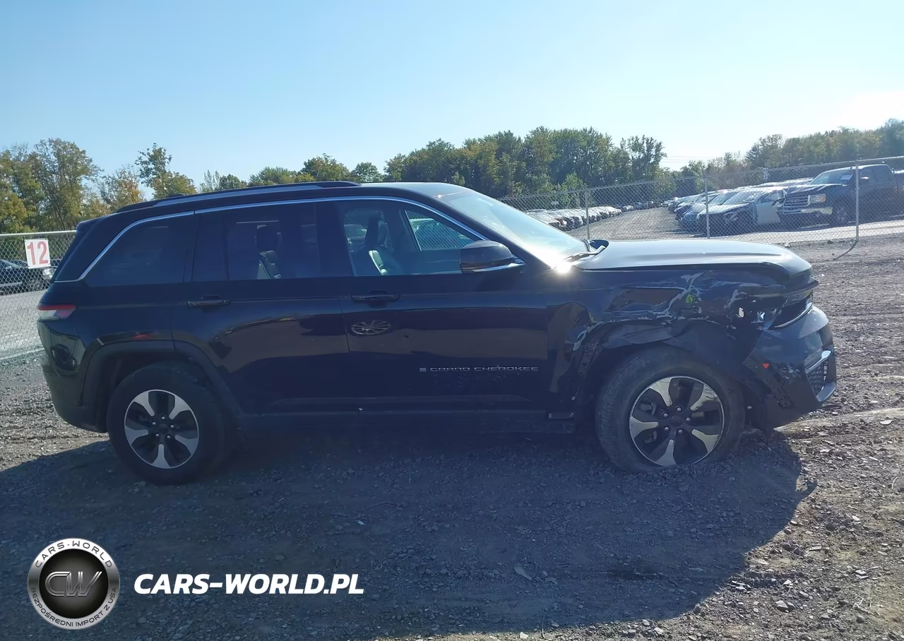 2024 Jeep Grand Cherokee 4Xe VIN:1C4RJYB65RC720863 - 13