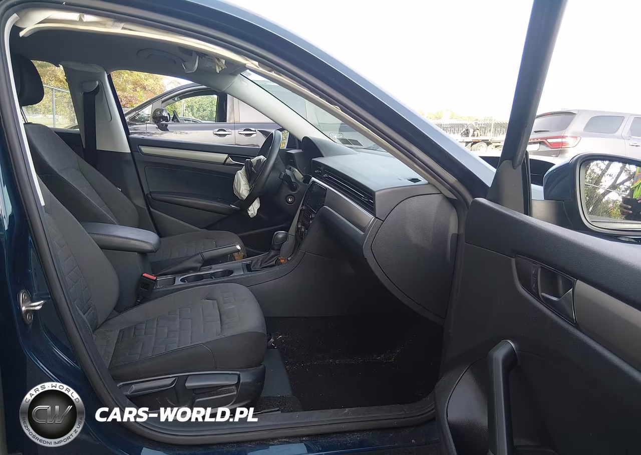 2021 Volkswagen Passat 2.0T S VIN:1VWAA7A33MC012924 - 5