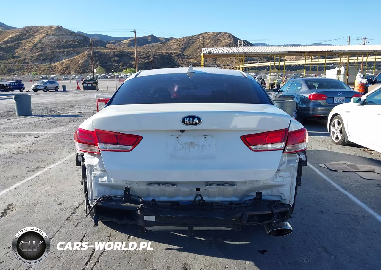2019 Kia Optima Lx VIN:5XXGT4L38KG275314 - 16