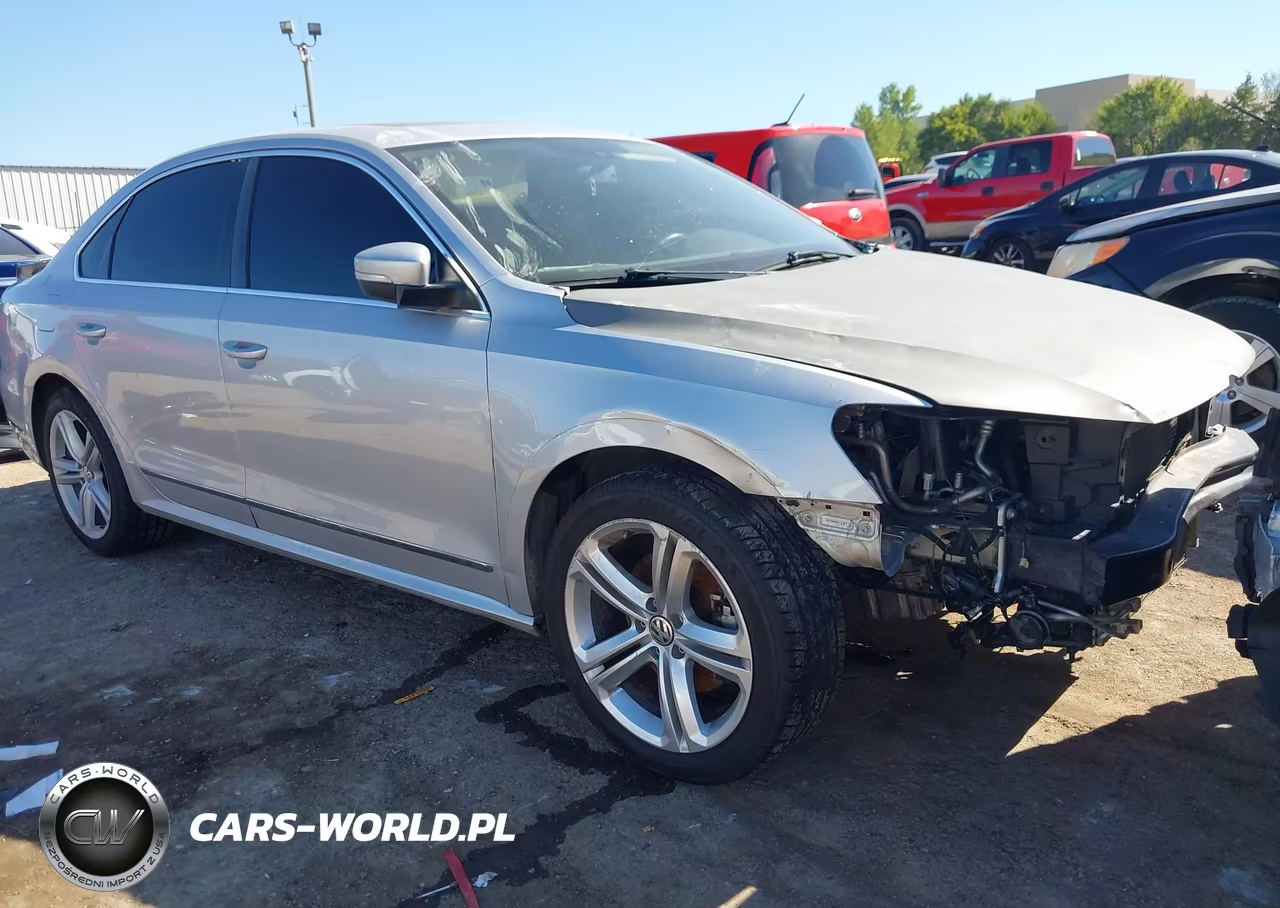 2013 Volkswagen Passat 2.0L Tdi Se VIN:1VWBN7A37DC006679 - 1