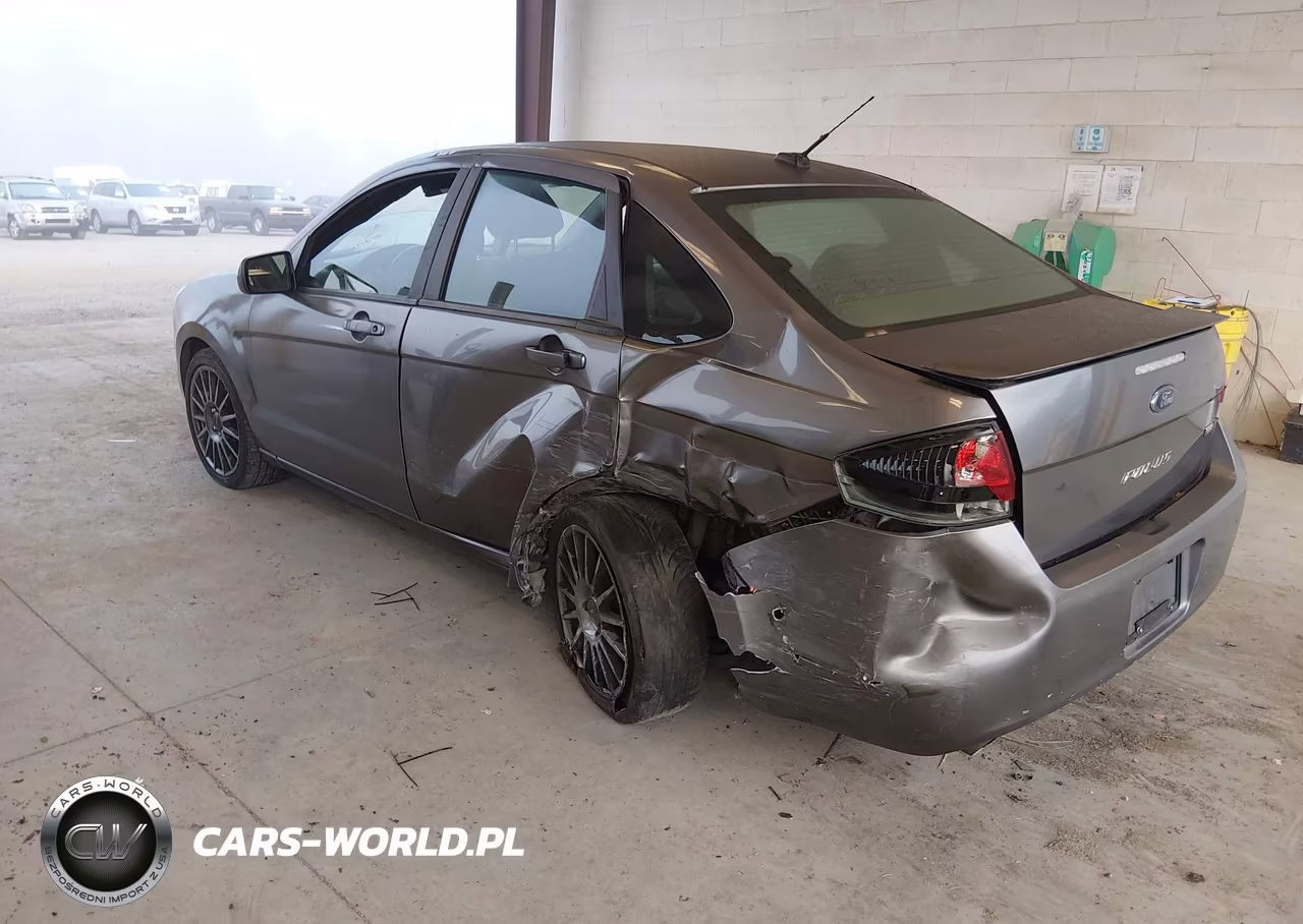 2011 Ford Focus Ses VIN:1FAHP3GN8BW125156 - 3