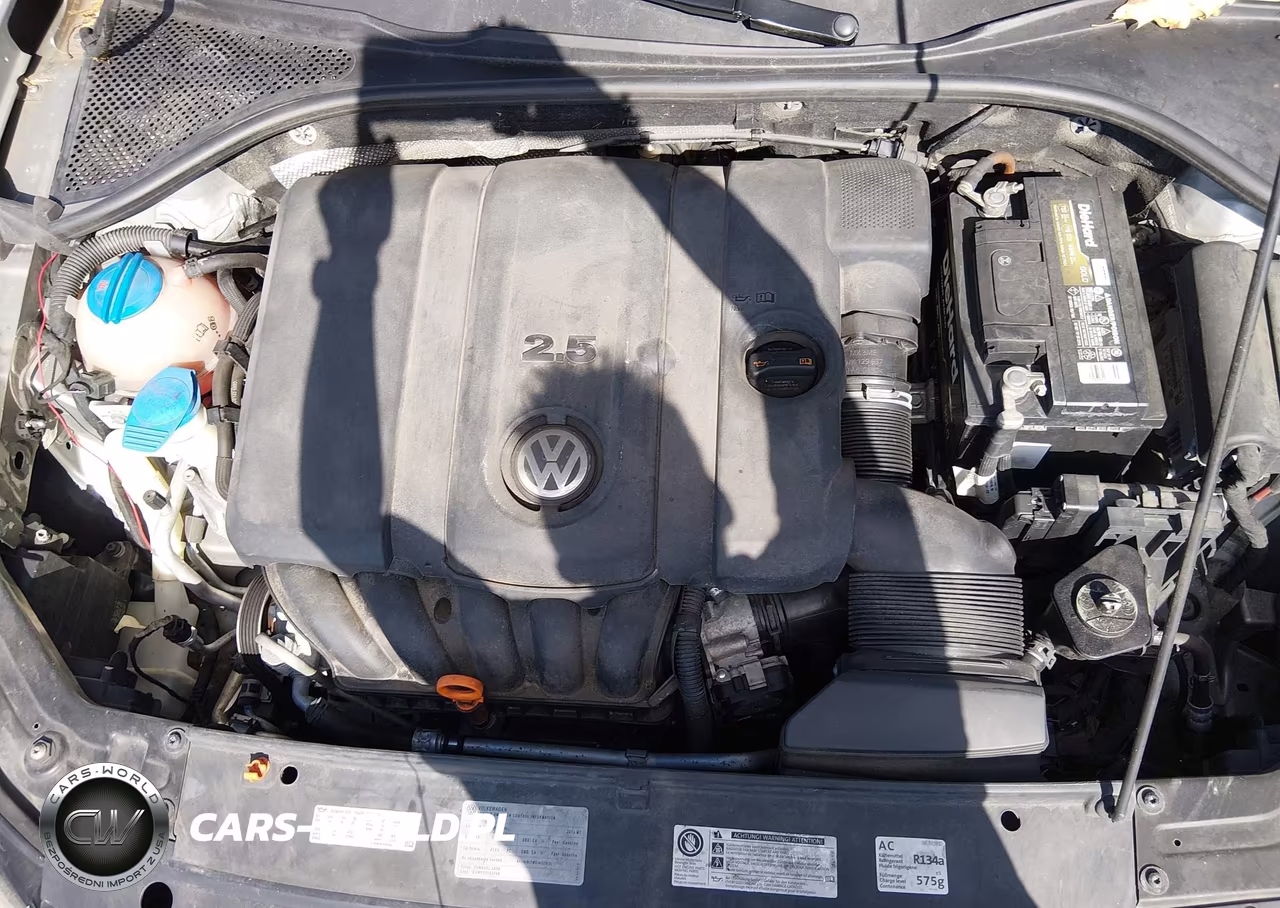 2013 Volkswagen Passat 2.5L Sel Premium VIN:1VWCP7A39DC042131 - 10