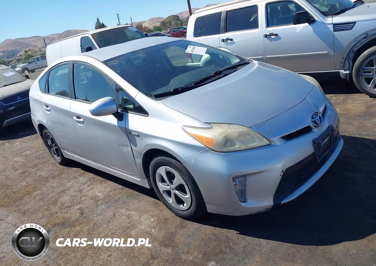 2013 Toyota Prius Two