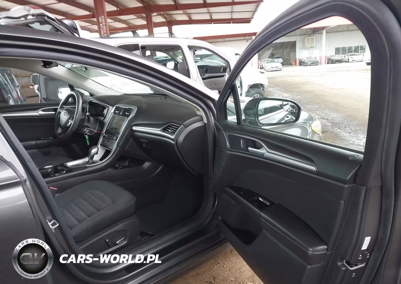 2016 Ford Fusion Se VIN:3FA6P0H75GR246890 - 5