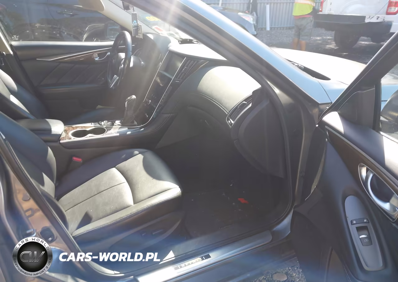 2019 Infiniti Q50 3.0T Luxe VIN:JN1EV7AR8KM556617 - 5