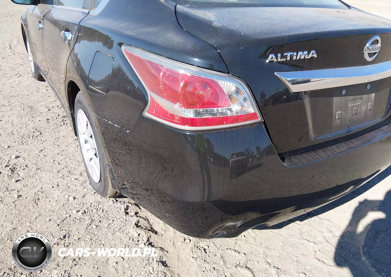 2015 Nissan Altima 2.5 S VIN:1N4AL3AP1FN372554 - 6