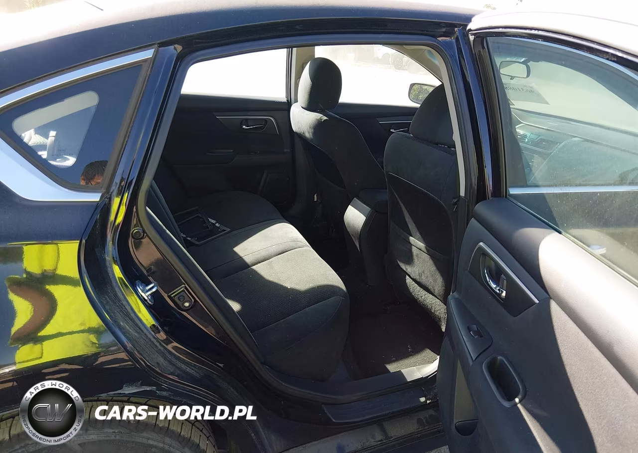 2015 Nissan Altima 2.5 S VIN:1N4AL3AP1FN372554 - 8