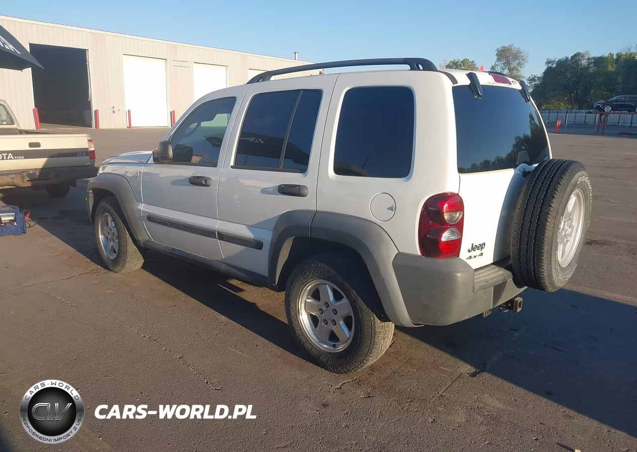 2006 Jeep Liberty Sport VIN:1J4GL48596W229631 - 3