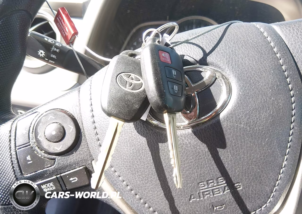 2015 Toyota Rav4 Le VIN:JTMZFREV9FJ039431 - 11