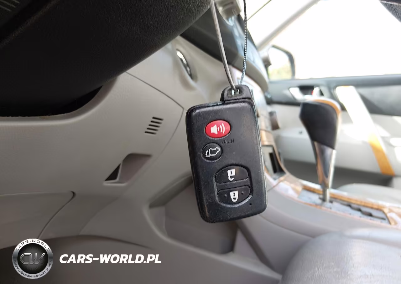 2010 Toyota Highlander Hybrid Limited V6 VIN:JTEJW3EH8A2043151 - 11