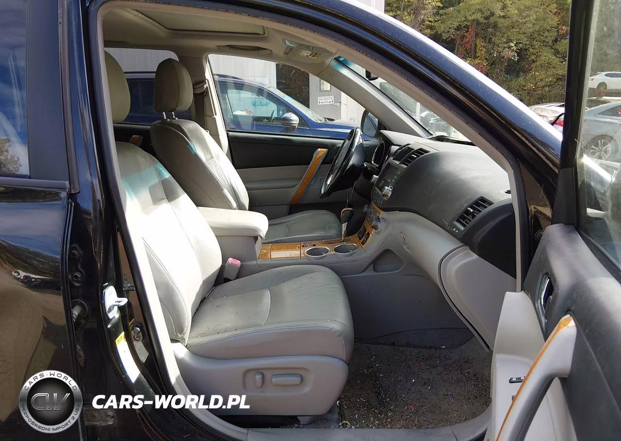 2010 Toyota Highlander Hybrid Limited V6 VIN:JTEJW3EH8A2043151 - 5