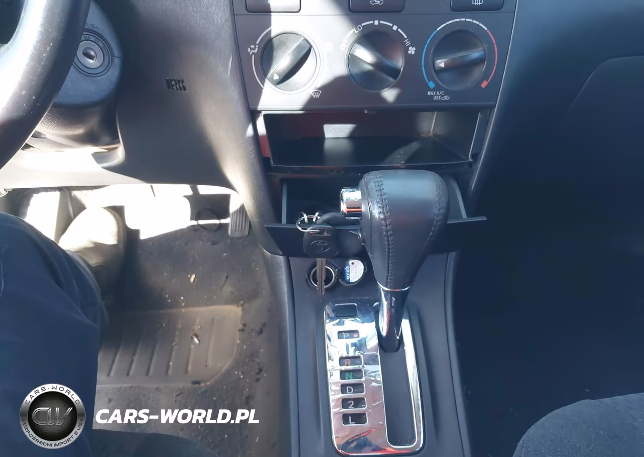 2008 Toyota Corolla S VIN:1NXBR32EX8Z052339 - 11