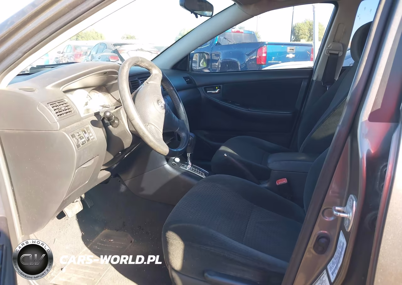 2008 Toyota Corolla S VIN:1NXBR32EX8Z052339 - 5