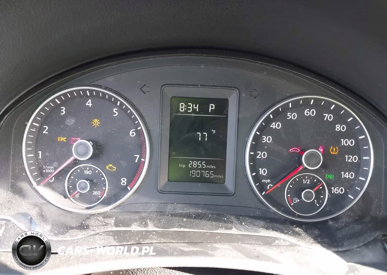 2010 Volkswagen Jetta VIN:3VWAZ7AJ7AM121551 - 7