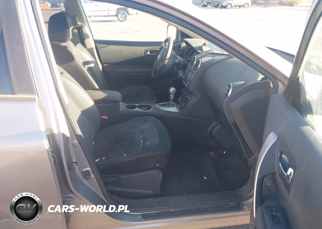 2013 Nissan Rogue S VIN:JN8AS5MV1DW642770 - 5
