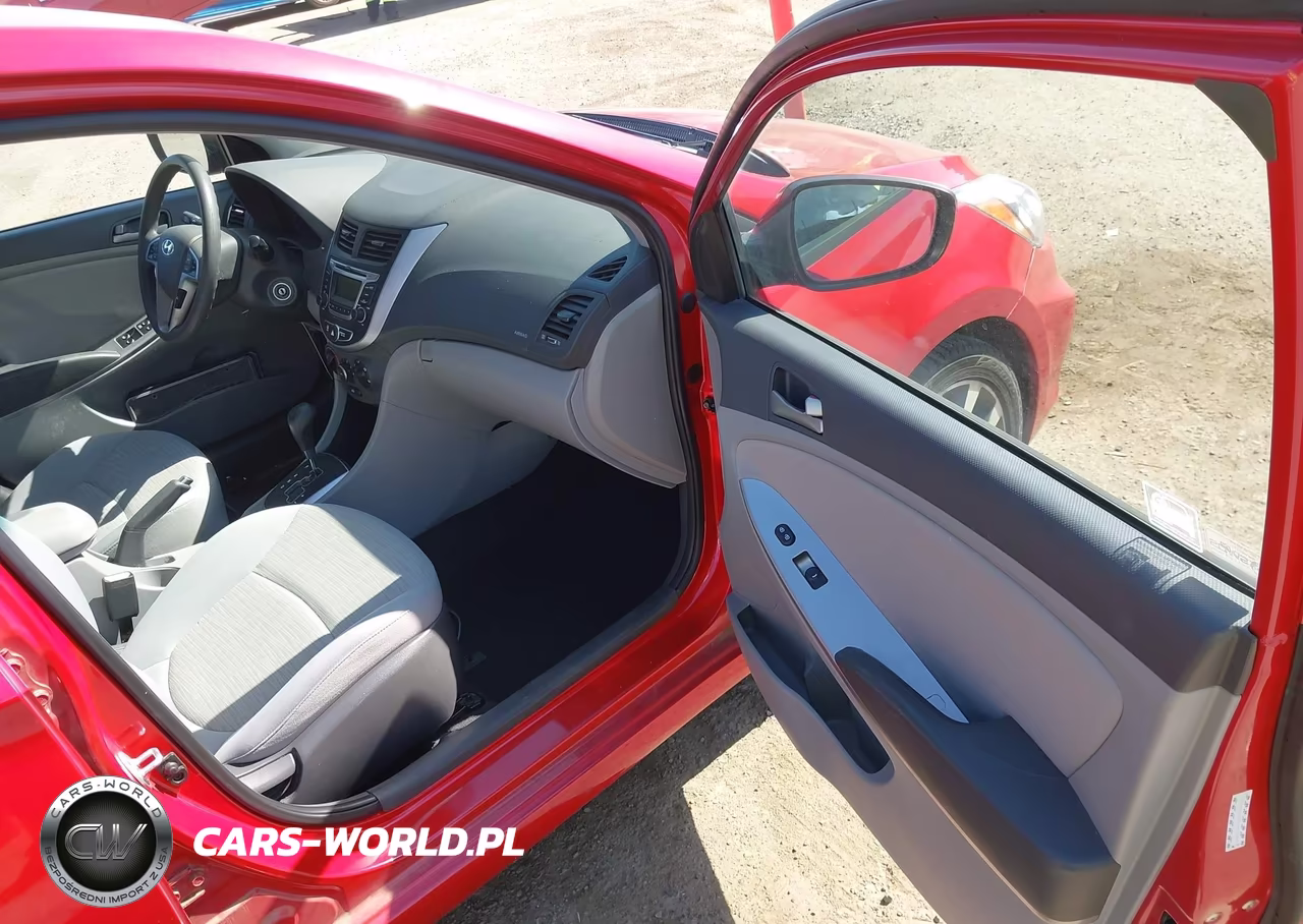 2017 Hyundai Accent Value Edition VIN:KMHCT4AE6HU284109 - 5