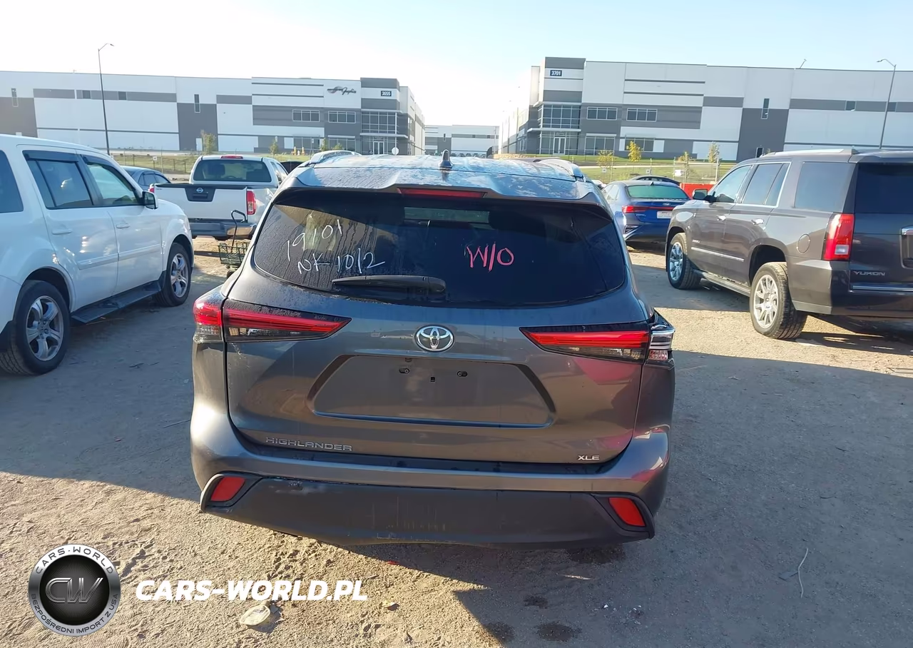 2020 Toyota Highlander Xle VIN:5TDHZRAH2LS010211 - 16