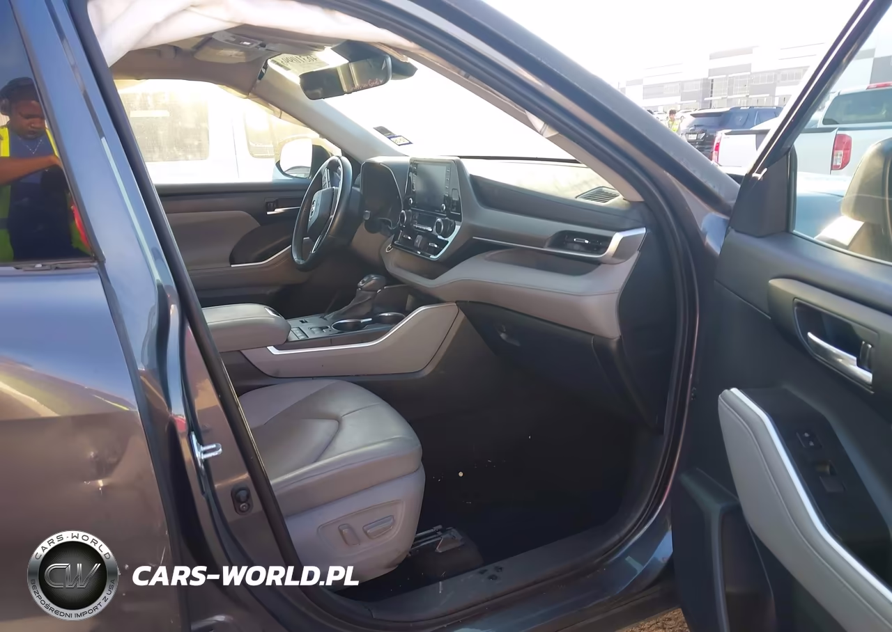 2020 Toyota Highlander Xle VIN:5TDHZRAH2LS010211 - 5