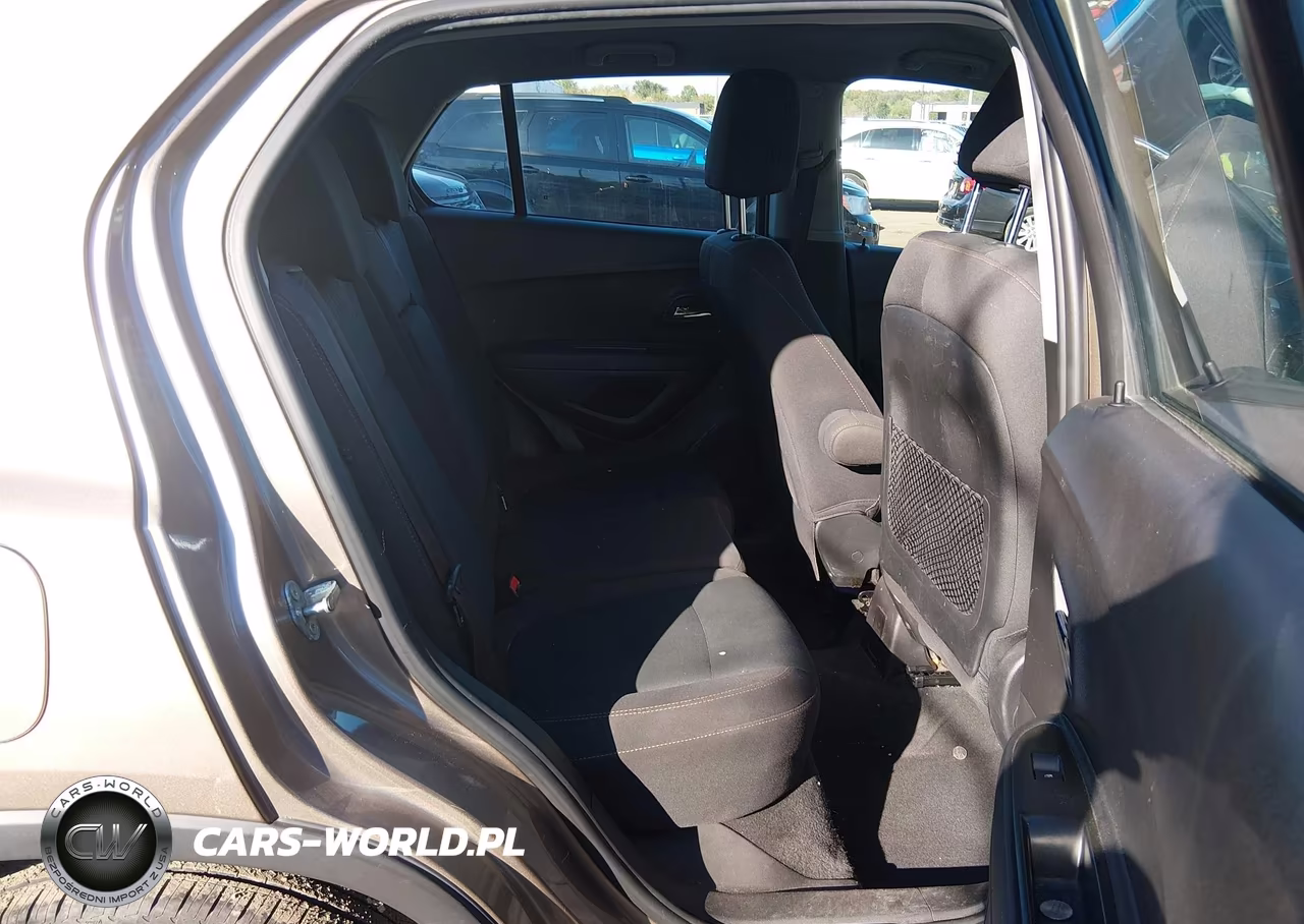 2018 Chevrolet Trax Ls VIN:3GNCJKSB5JL264573 - 8