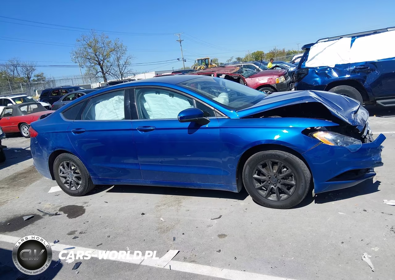 2017 Ford Fusion S VIN:3FA6P0G77HR162086 - 13