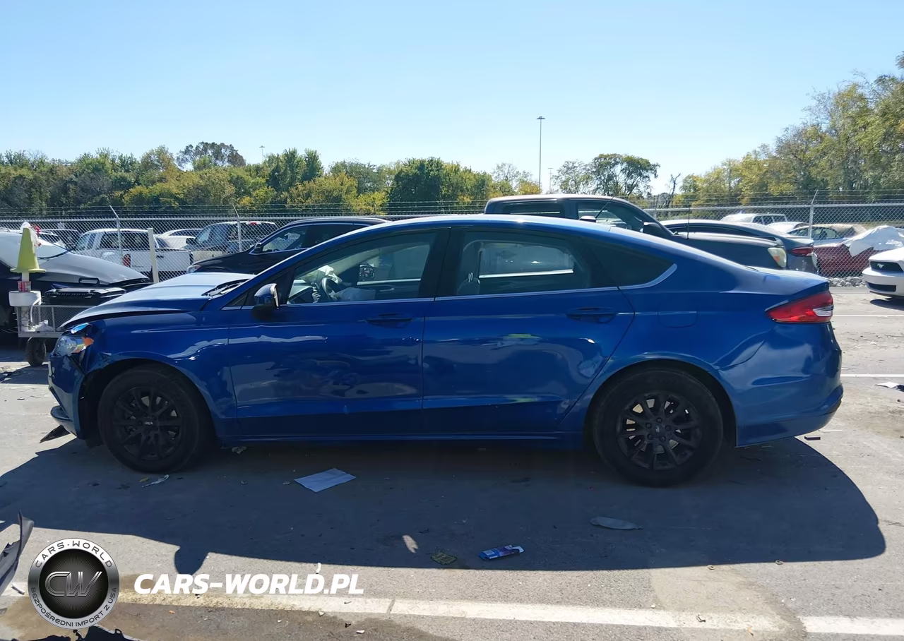2017 Ford Fusion S VIN:3FA6P0G77HR162086 - 14