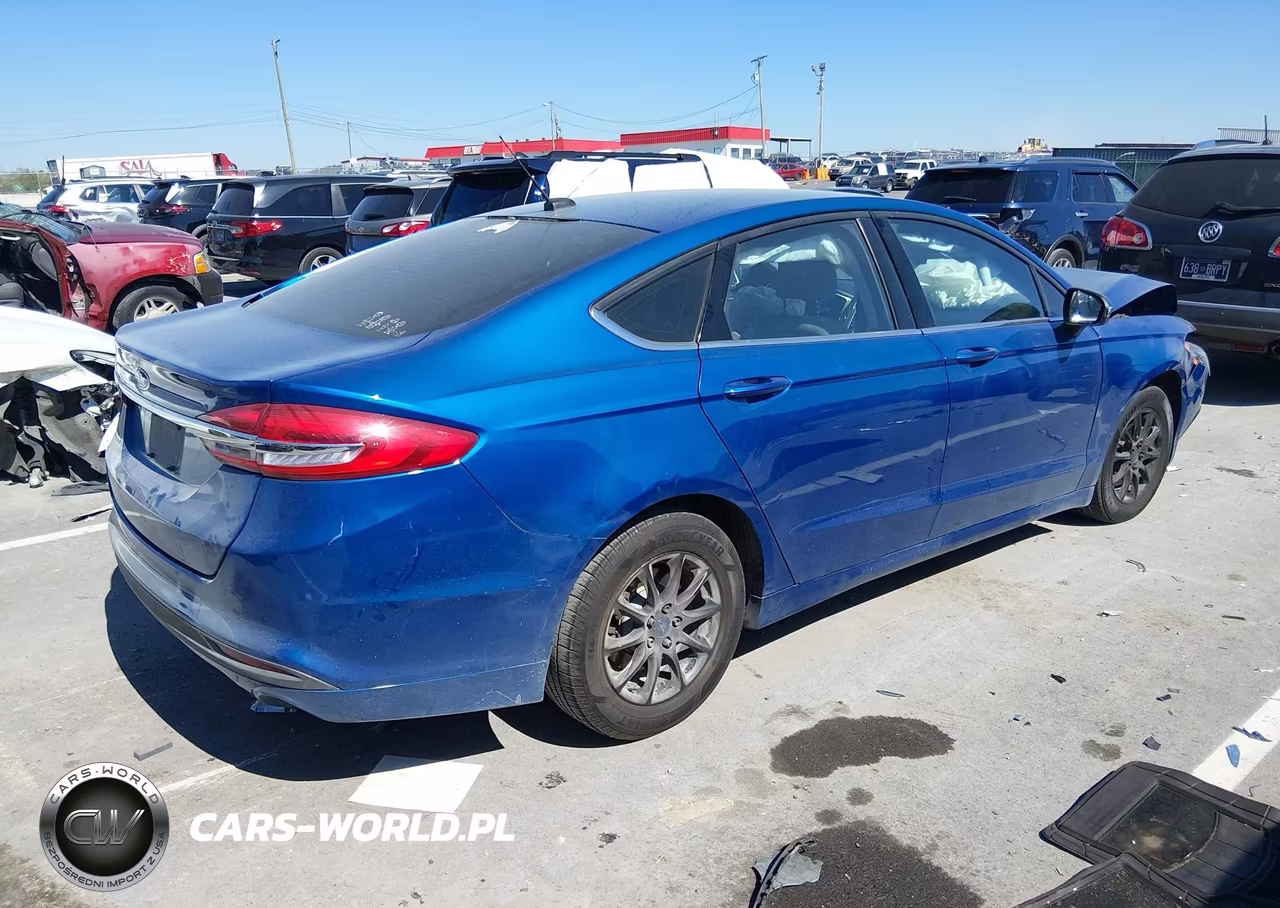 2017 Ford Fusion S VIN:3FA6P0G77HR162086 - 4