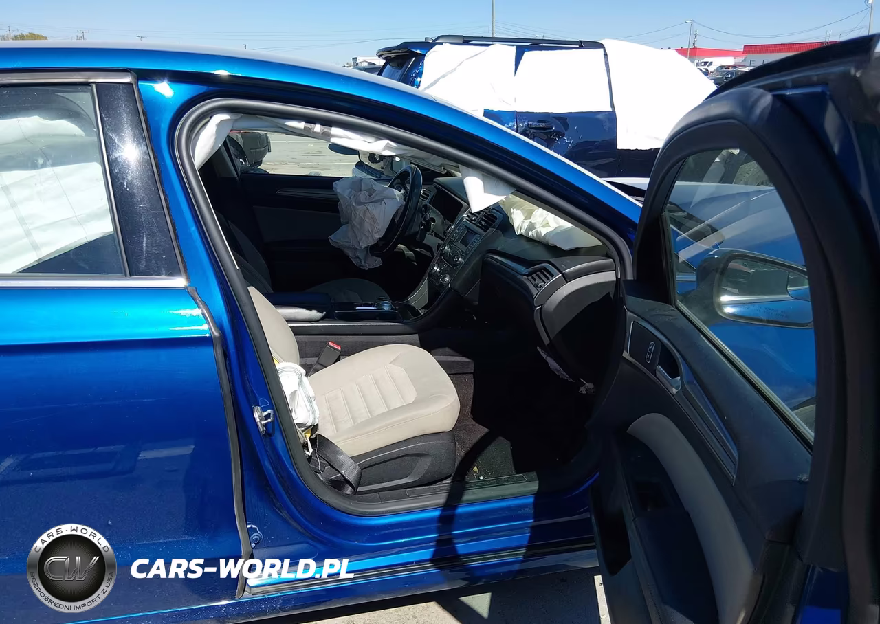 2017 Ford Fusion S VIN:3FA6P0G77HR162086 - 5