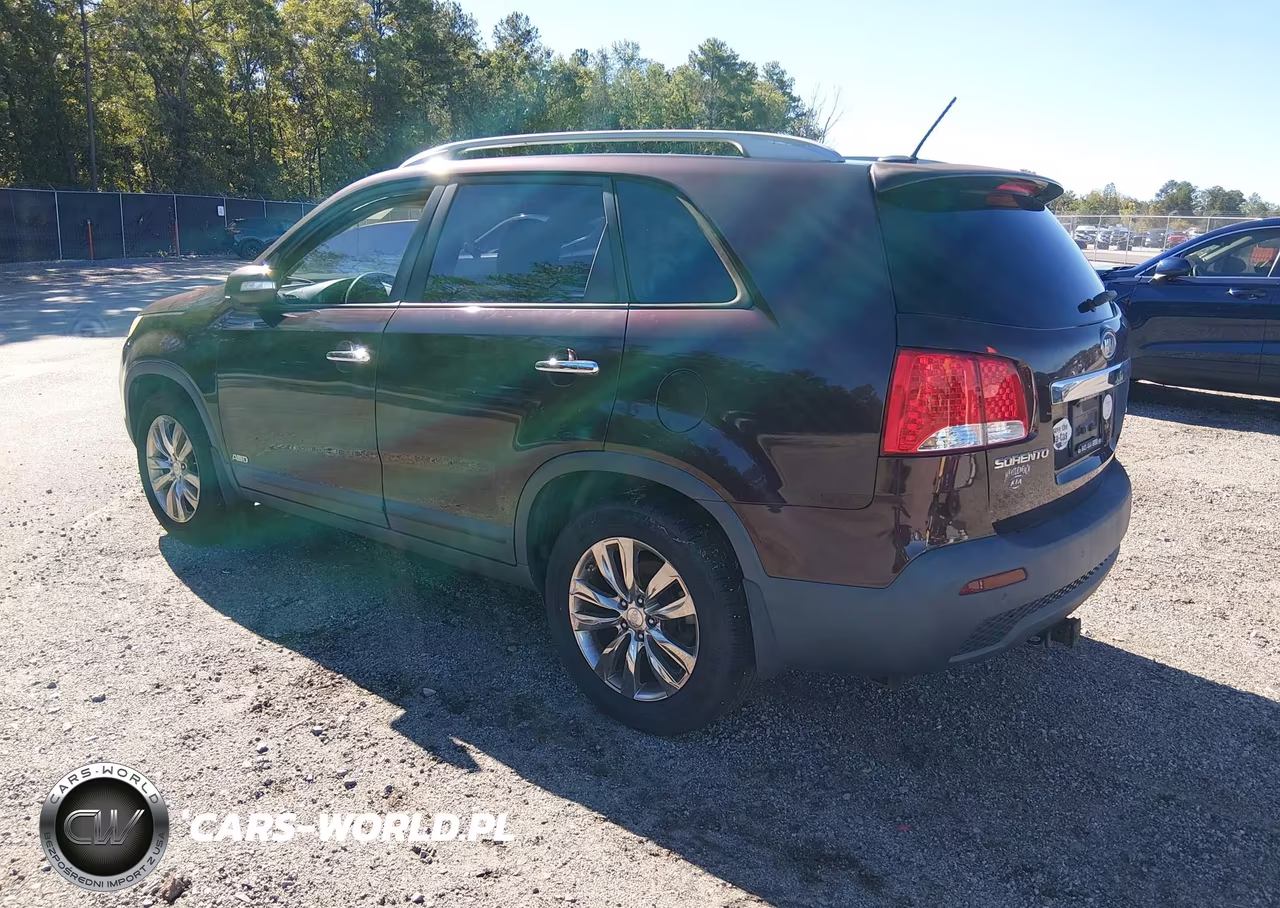 2011 Kia Sorento Ex V6 VIN:5XYKUDA28BG104656 - 3