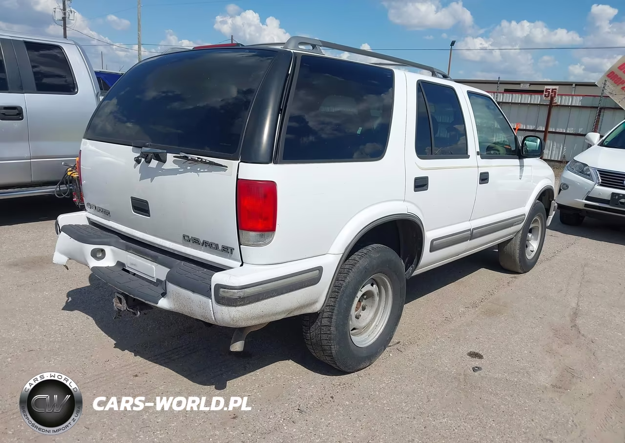 1998 Chevrolet Blazer Lt VIN:1GNCS13W7W2244097 - 4