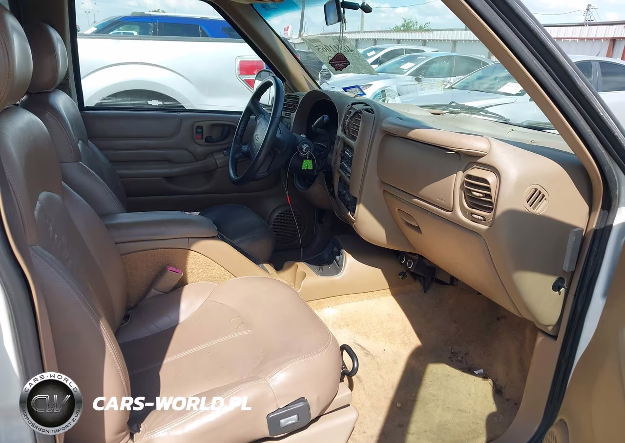 1998 Chevrolet Blazer Lt VIN:1GNCS13W7W2244097 - 5
