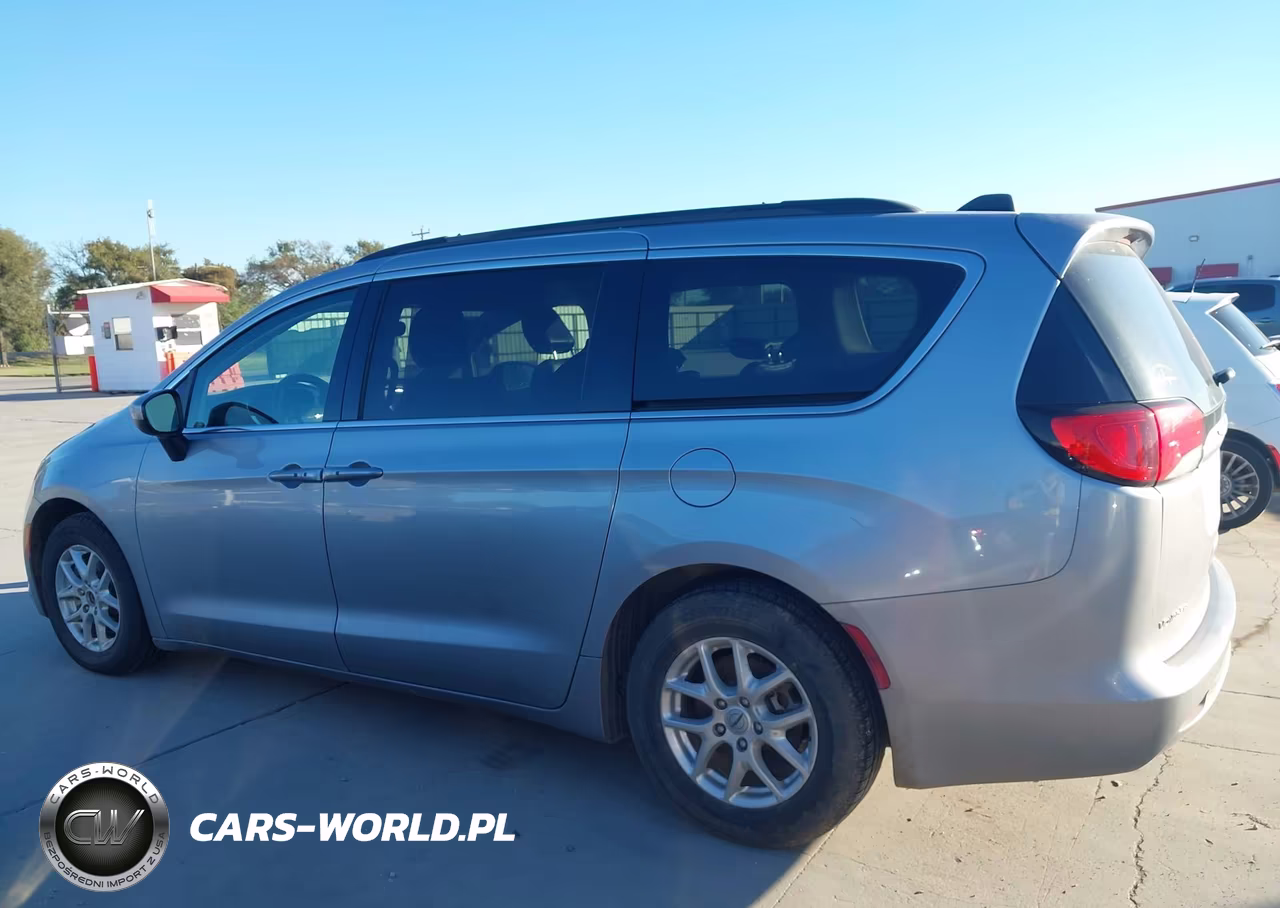 2021 Chrysler Voyager Lxi VIN:2C4RC1DG7MR515732 - 14