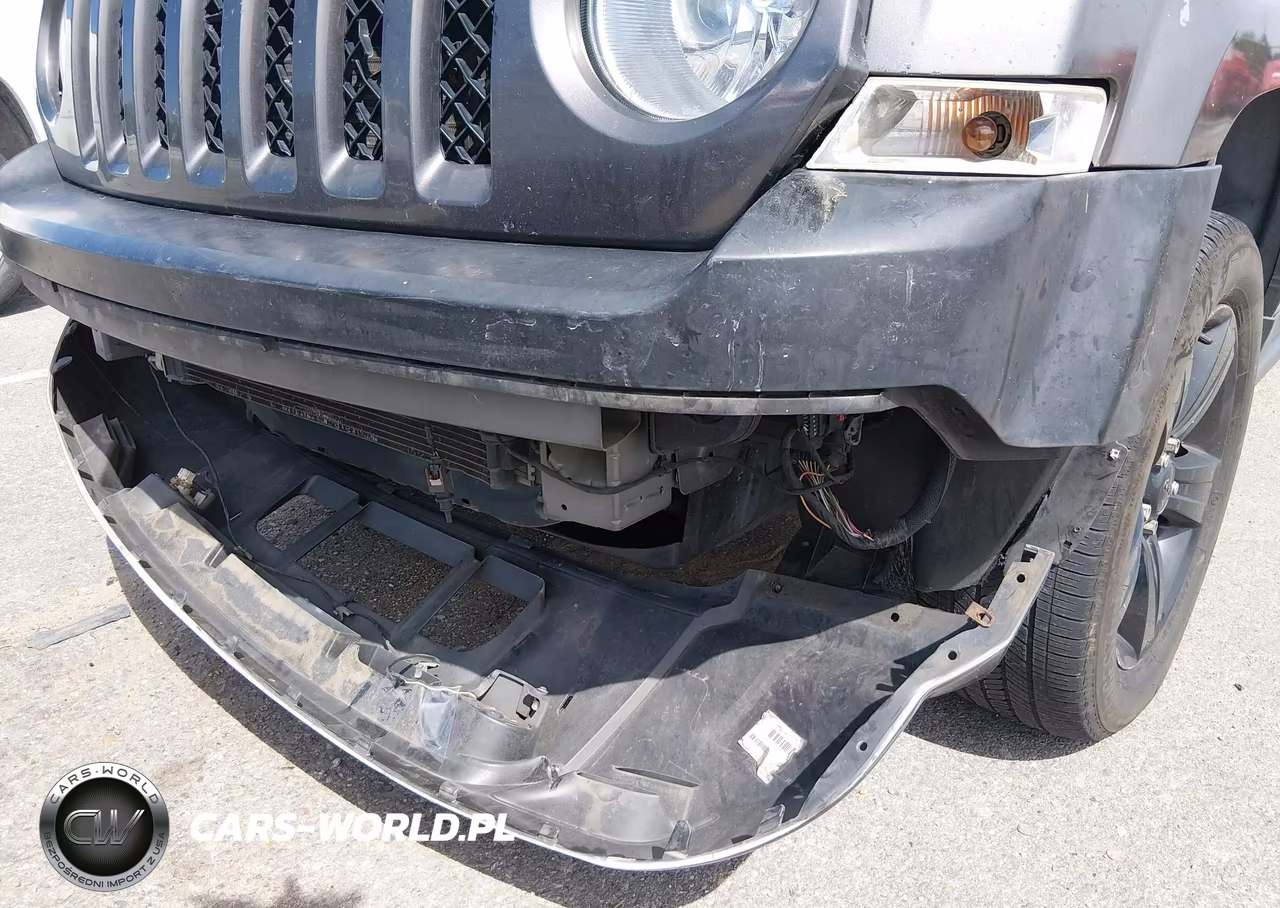 2015 Jeep Patriot Altitude Edition VIN:1C4NJPBA8FD429082 - 6
