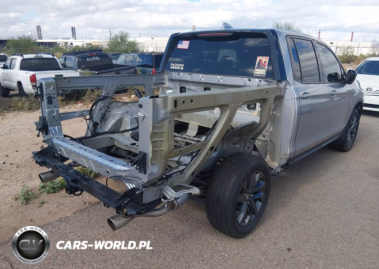 2021 Honda Ridgeline Awd Sport VIN:5FPYK3F1XMB004442 - 4