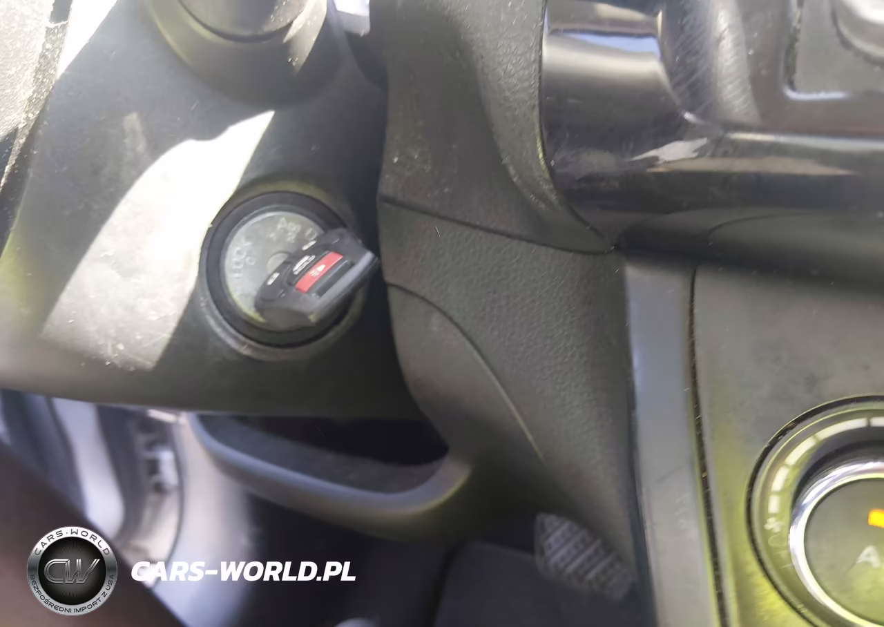 2019 Nissan Sentra S VIN:3N1AB7AP2KY353502 - 11