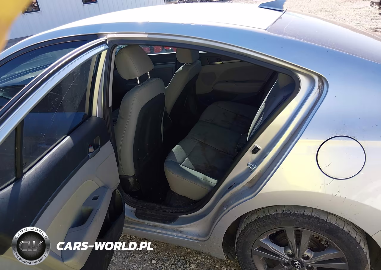 2017 Hyundai Elantra Se VIN:5NPD84LF5HH042468 - 8