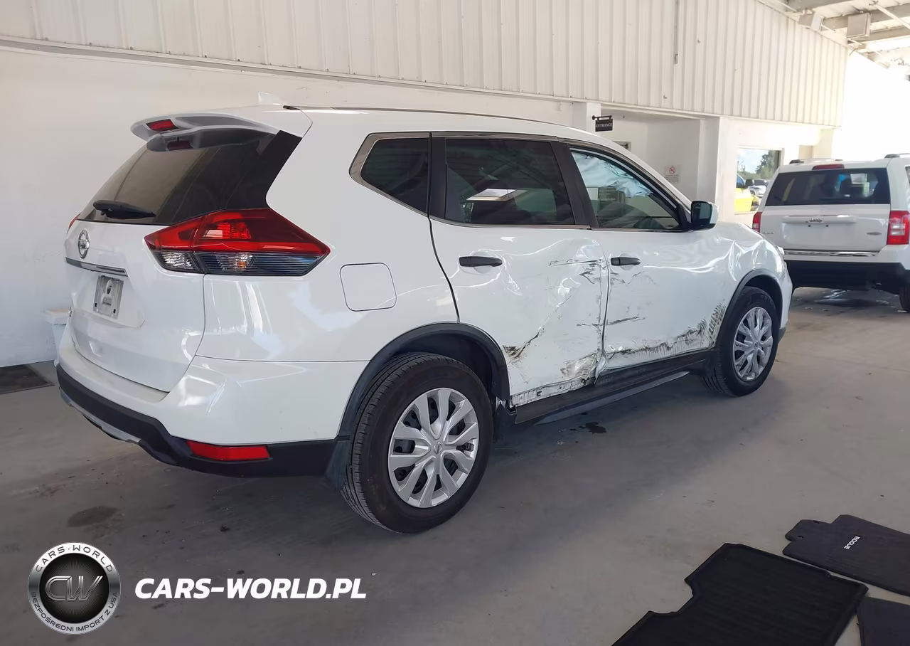 2019 Nissan Rogue S VIN:5N1AT2MT9KC810672 - 4