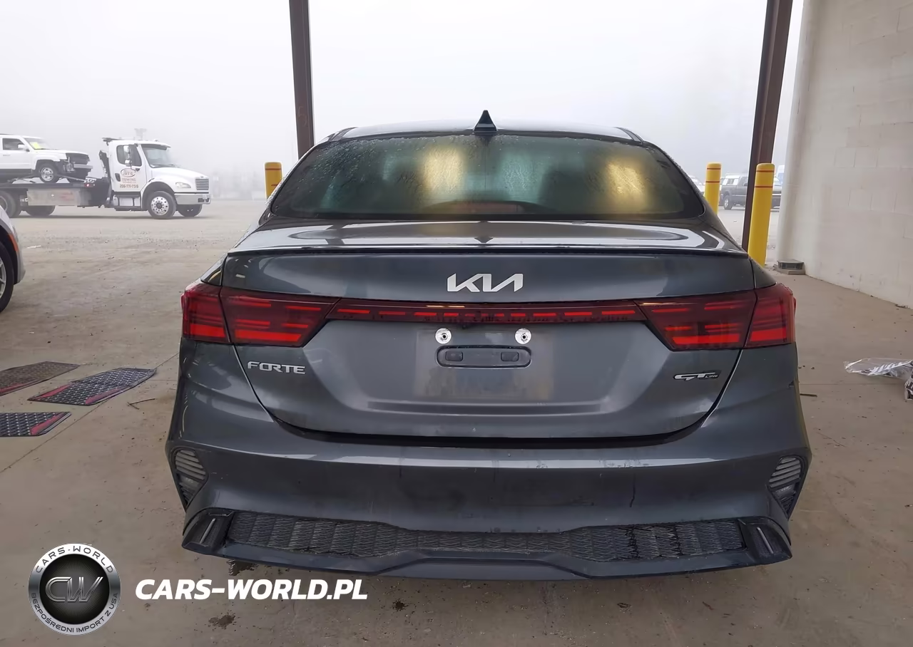 2024 Kia Forte Gt-Line VIN:3KPF54AD0RE822788 - 16