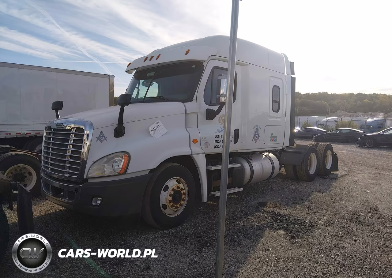 2015 Freightliner Cascadia 125 VIN:3AKJGLD68FSGP2931 - 2