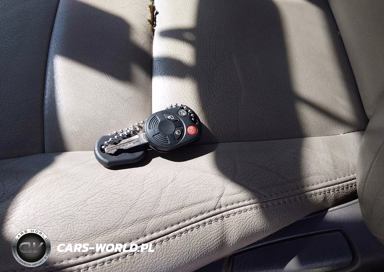 2009 Ford Escape Xlt VIN:1FMCU03G09KB70947 - 11