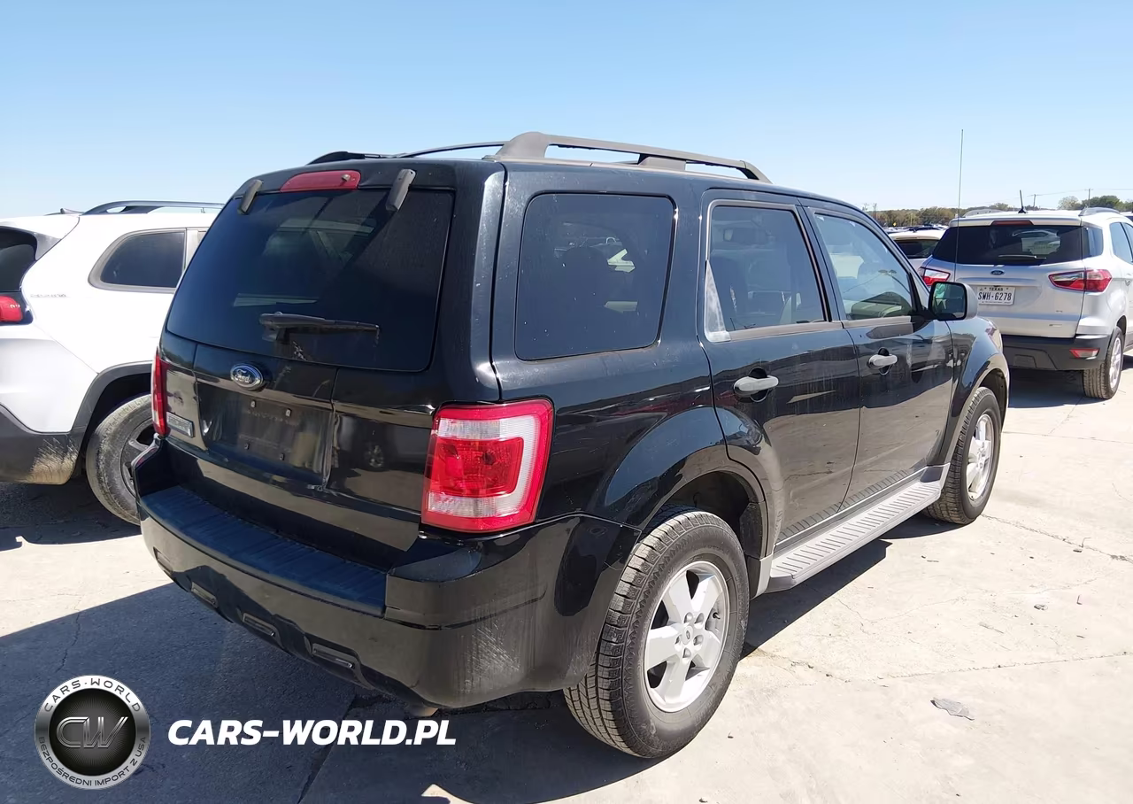 2009 Ford Escape Xlt VIN:1FMCU03G09KB70947 - 4