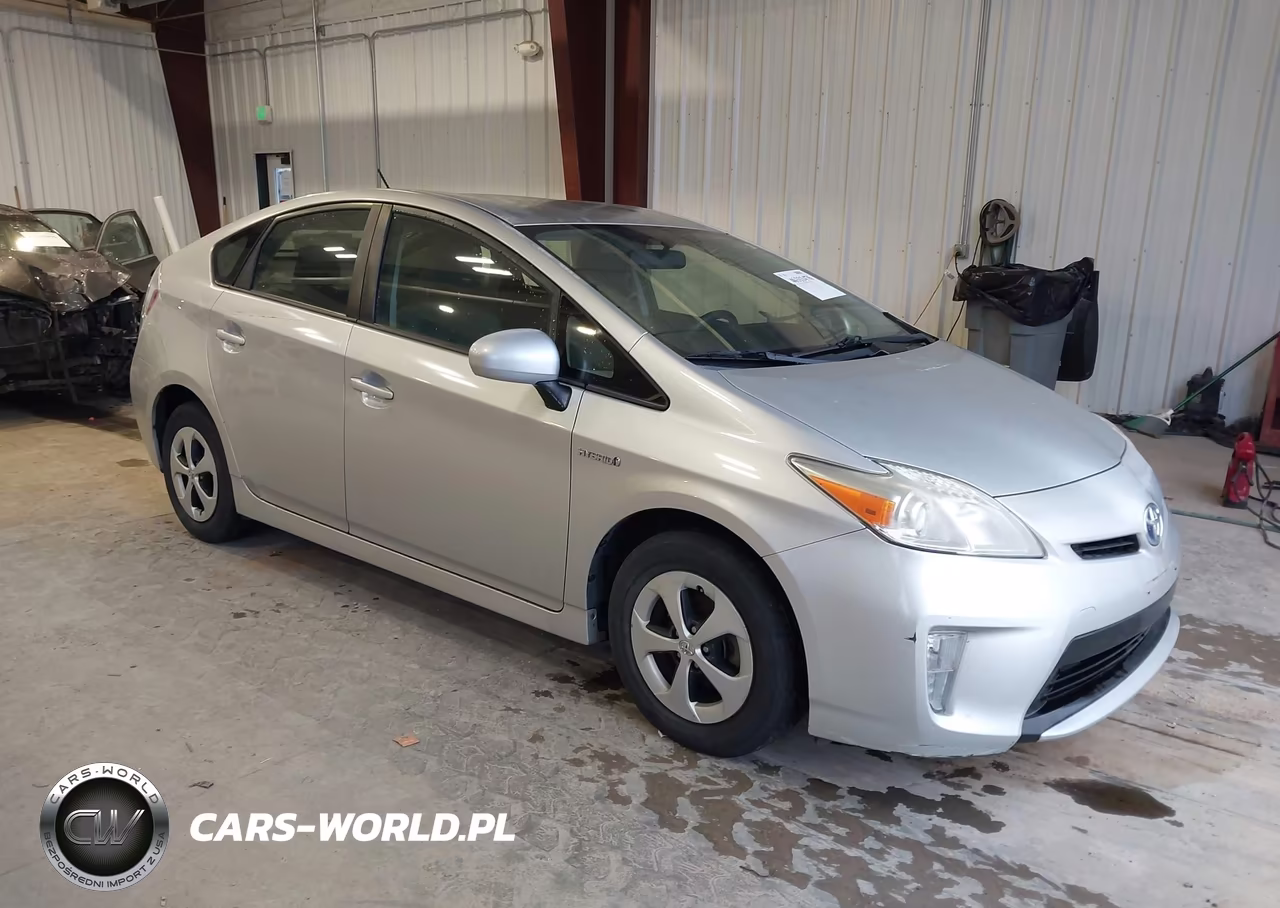 2013 Toyota Prius Two